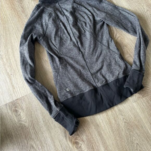 Lululemon Runderful 1/2 Zip - Picture 10 of 13